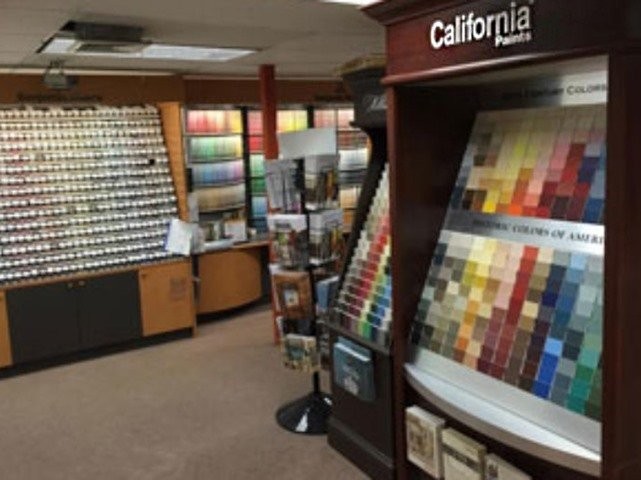Hunter Douglas Dealer Image